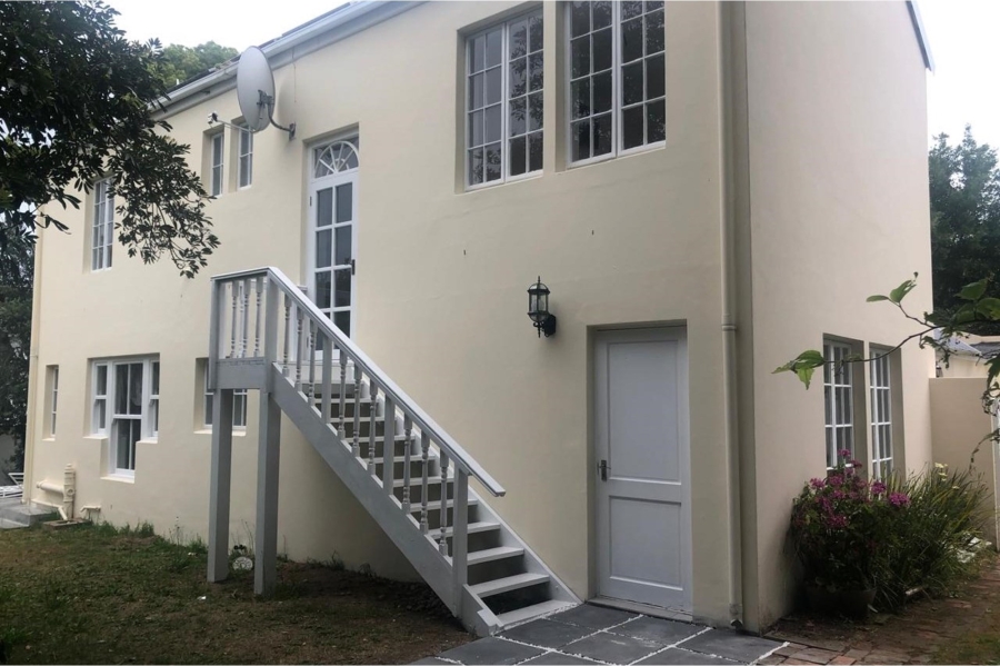 To Let 4 Bedroom Property for Rent in Belvidere Estate Western Cape